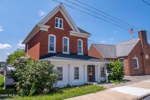 $226,500 | 304 Poplar Street, Roaring Spring, PA 16673