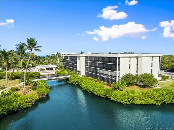 $429,900 | 3792 Northeast Ocean Boulevard, Unit 104S, Jensen Beach, FL 34957