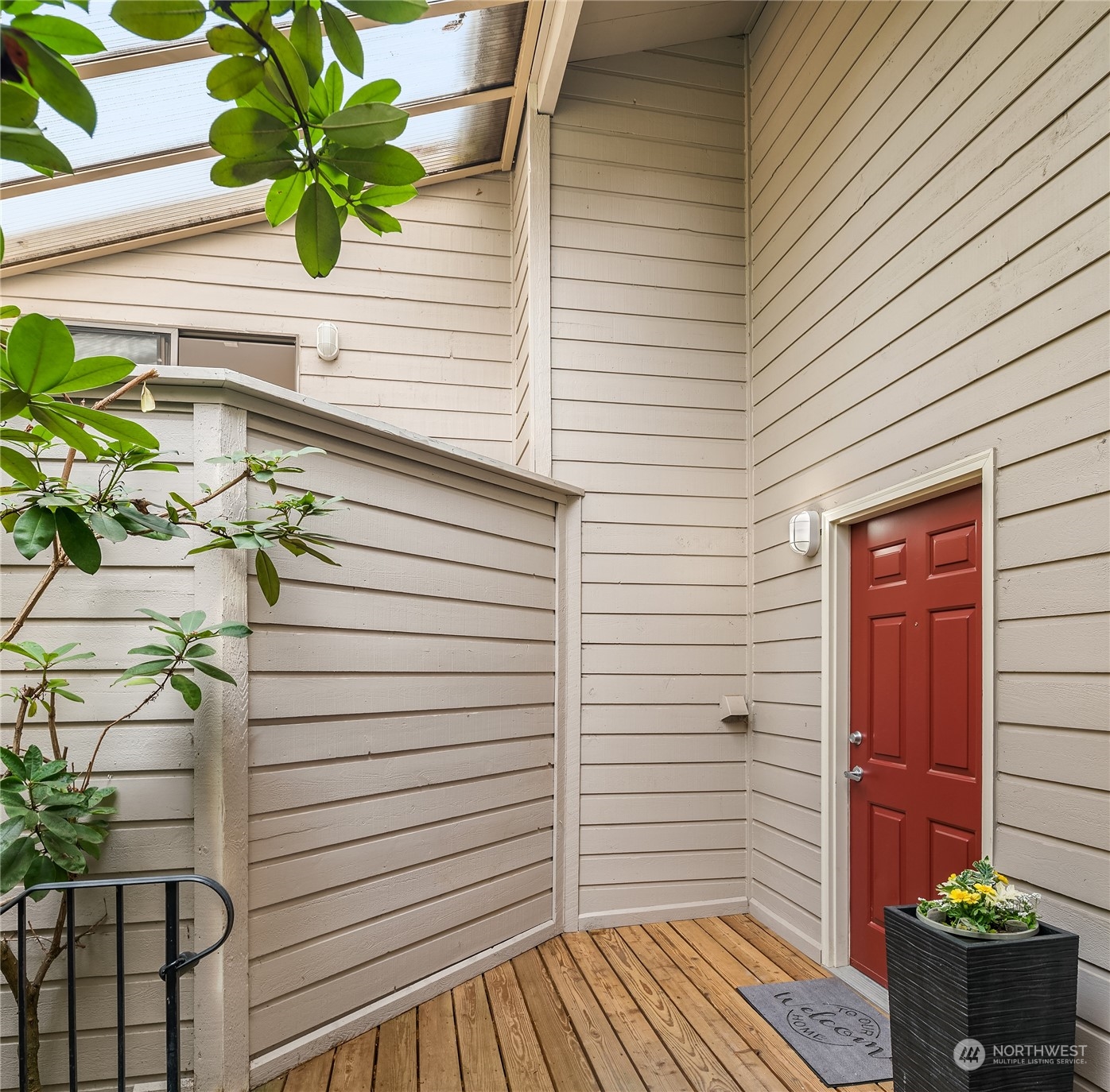 1555 Union Avenue Northeast, Unit 57 Renton, WA 98059 - Photo 2 of 28