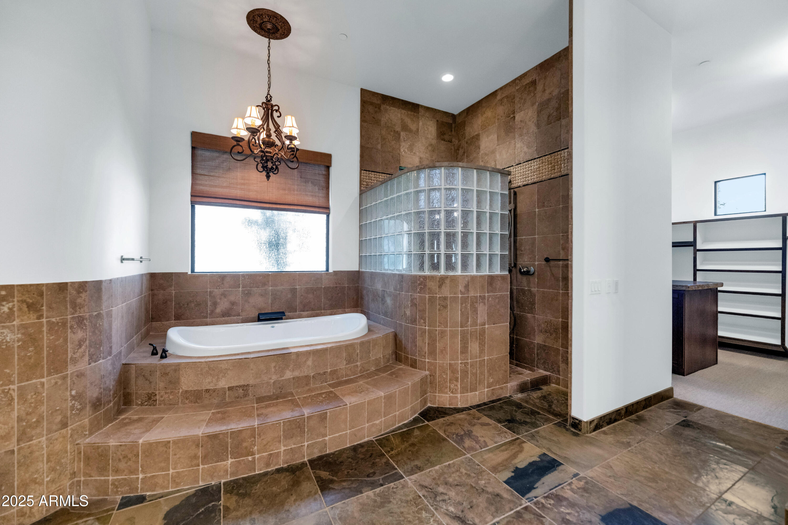 7233 East Royal Palm Road Scottsdale, AZ 85258 - Photo 15 of 54 Primary Bathroom