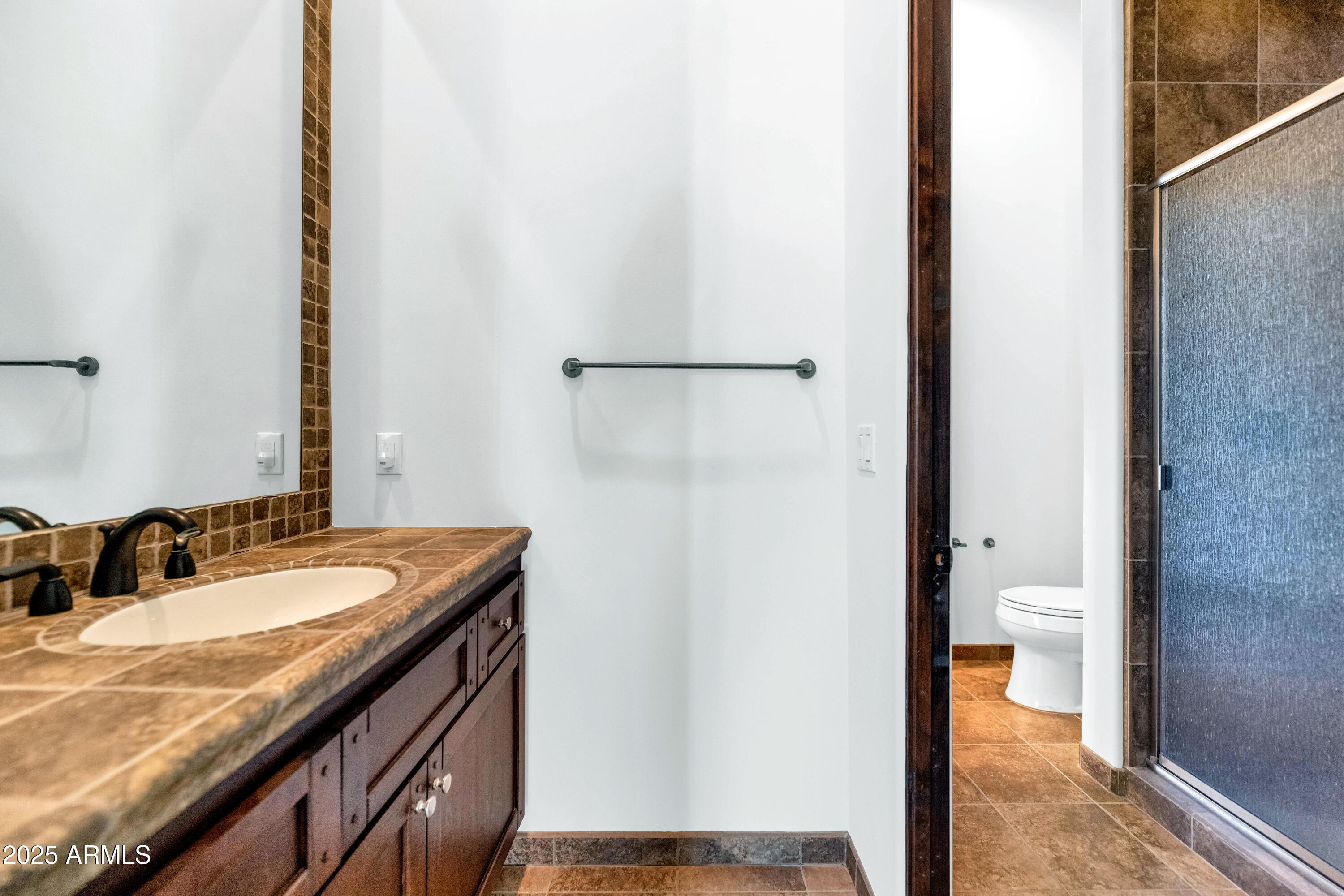 7233 East Royal Palm Road Scottsdale, AZ 85258 - Photo 30 of 54 Bathroom Two