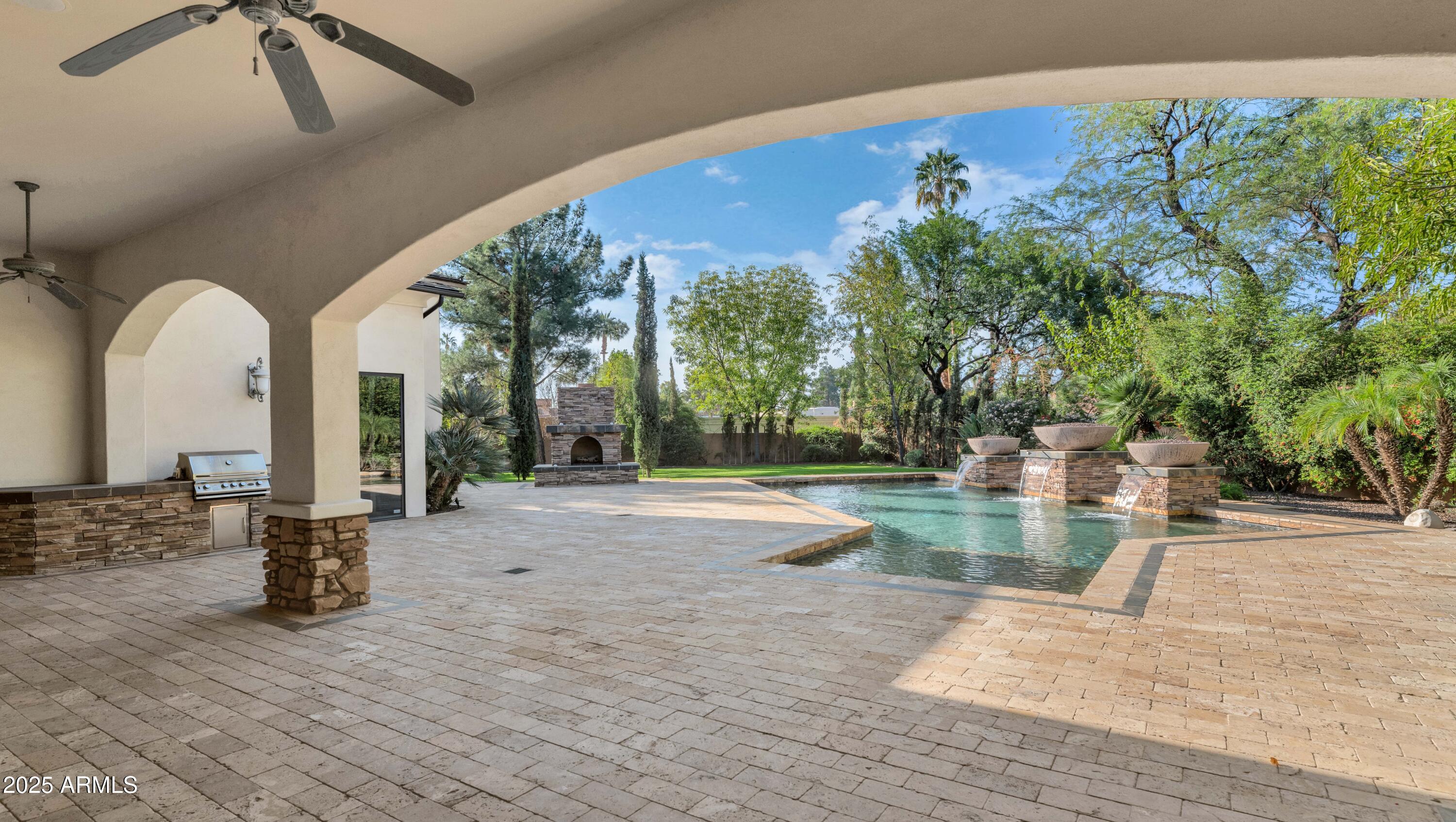 7233 East Royal Palm Road Scottsdale, AZ 85258 - Photo 35 of 54 Covered Patio