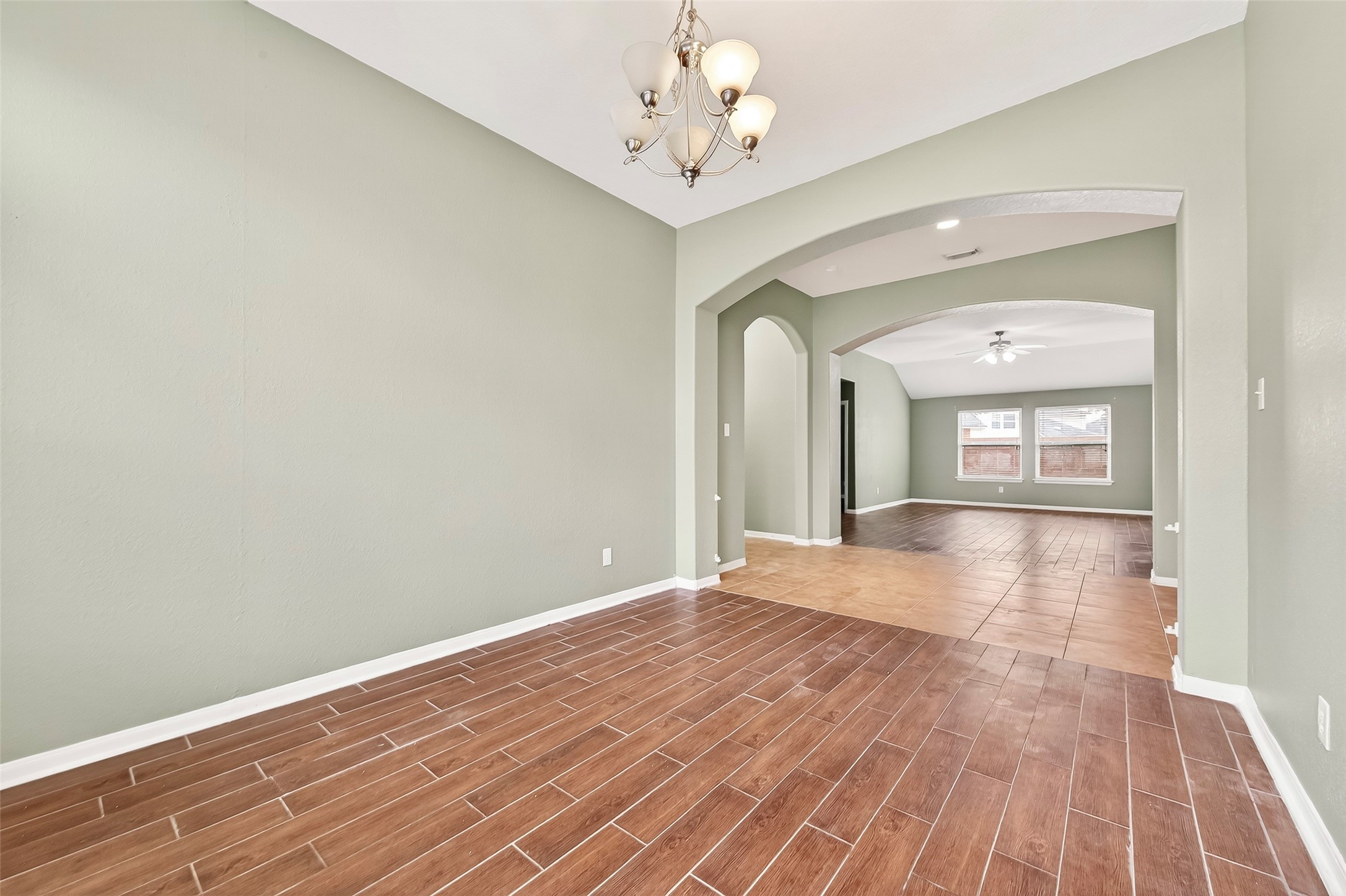 21018 Ripford Court Richmond, TX 77406 - Photo 15 of 48 Alternate view of the dining room