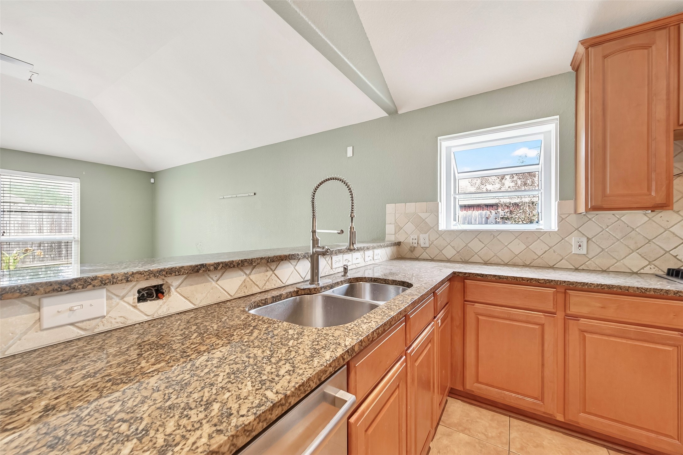 21018 Ripford Court Richmond, TX 77406 - Photo 18 of 48