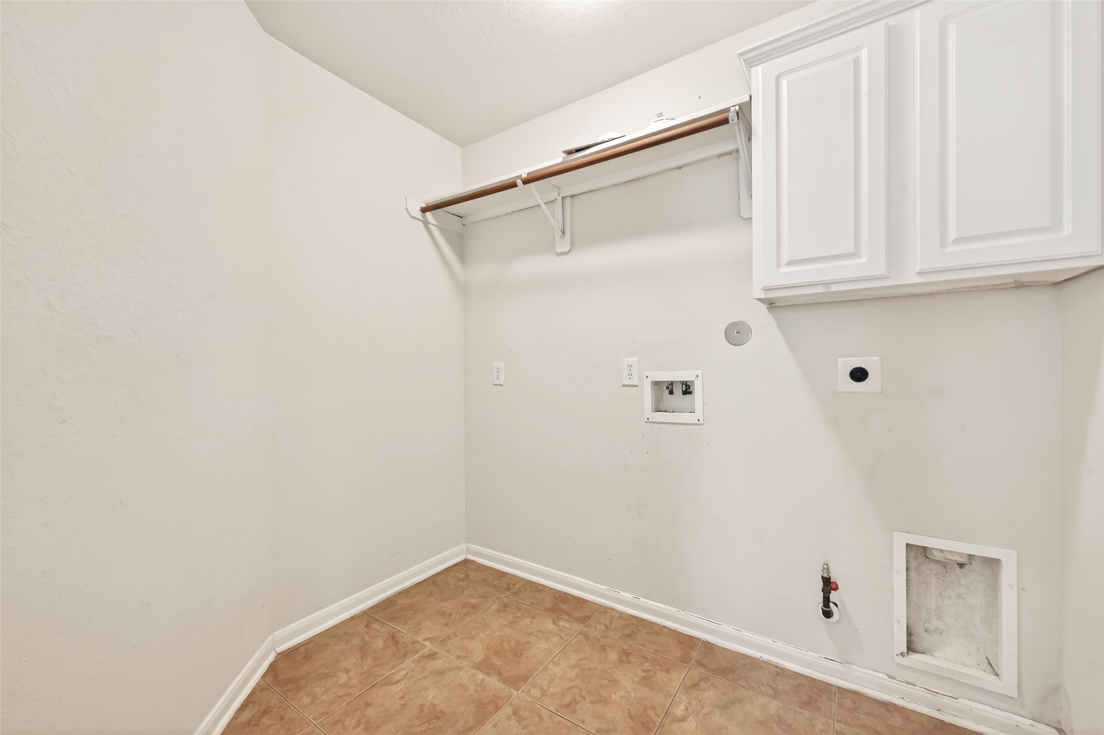 21018 Ripford Court Richmond, TX 77406 - Photo 42 of 48 Utility room in the house