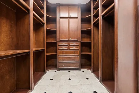 $2,700,000 | 3844 Bellefontaine, Houston, TX 77025