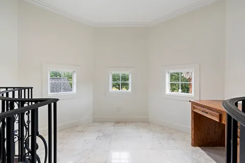 $2,700,000 | 3844 Bellefontaine, Houston, TX 77025