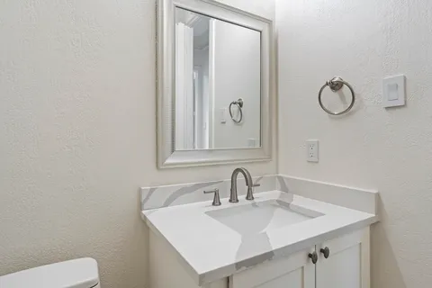 $2,700,000 | 3844 Bellefontaine, Houston, TX 77025