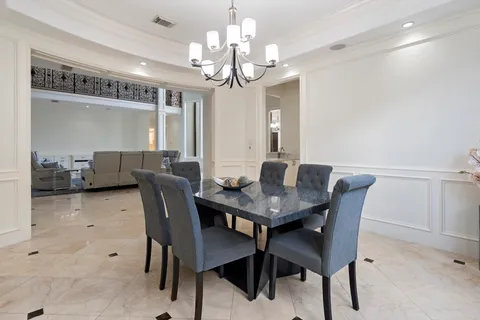 $2,700,000 | 3844 Bellefontaine, Houston, TX 77025