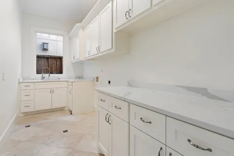 $2,700,000 | 3844 Bellefontaine, Houston, TX 77025