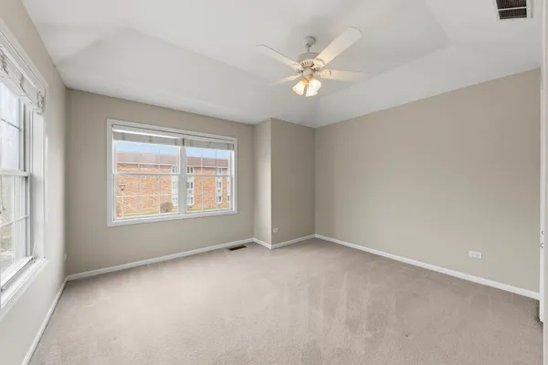 $415,000 | 1728 Pershing Avenue, Unit 3, Wheaton, IL 60189