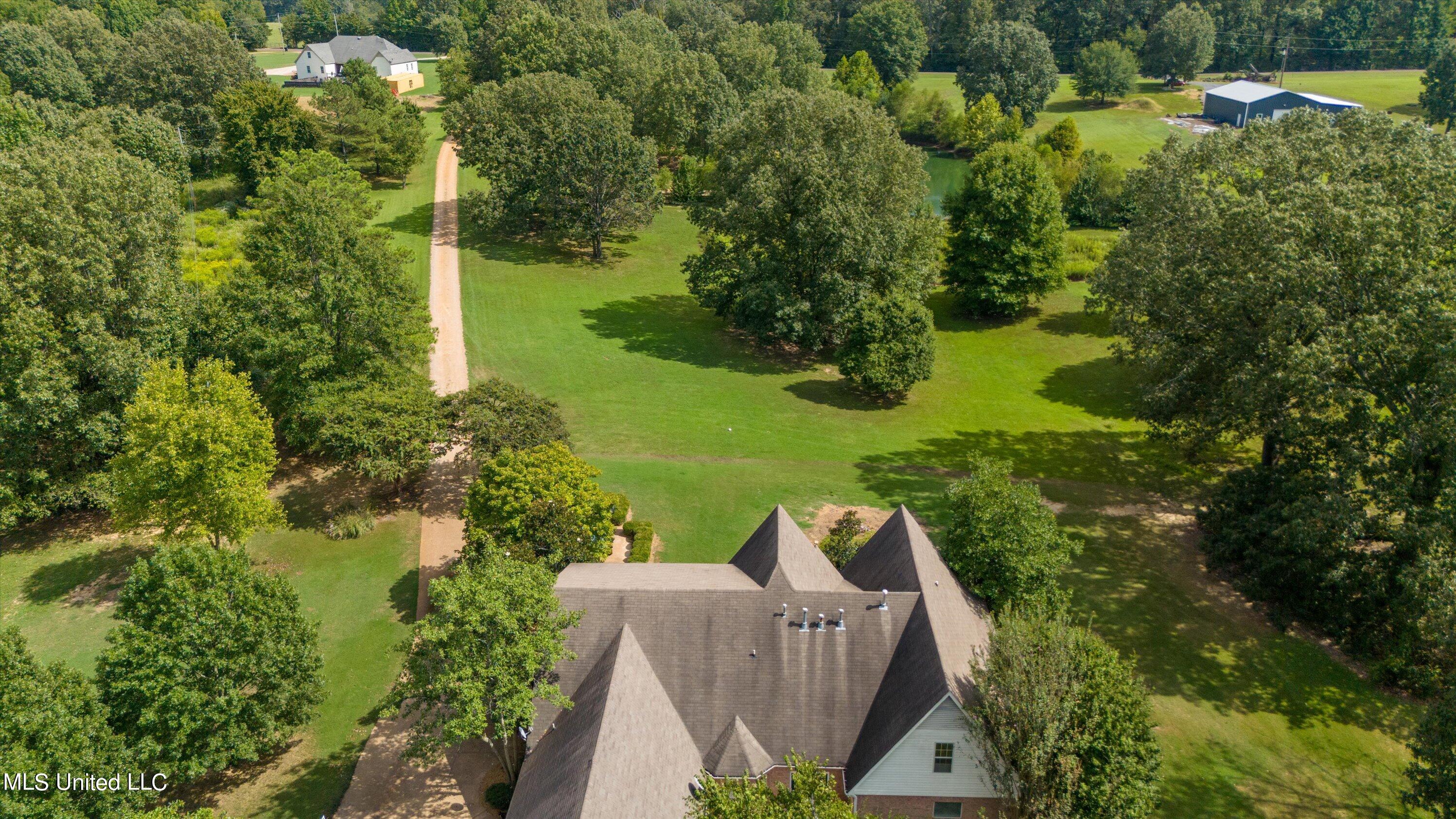 3541 J J Ranch Road Senatobia, MS 38668 - Photo 52 of 59 52-DJI_20240905144743_0303_D