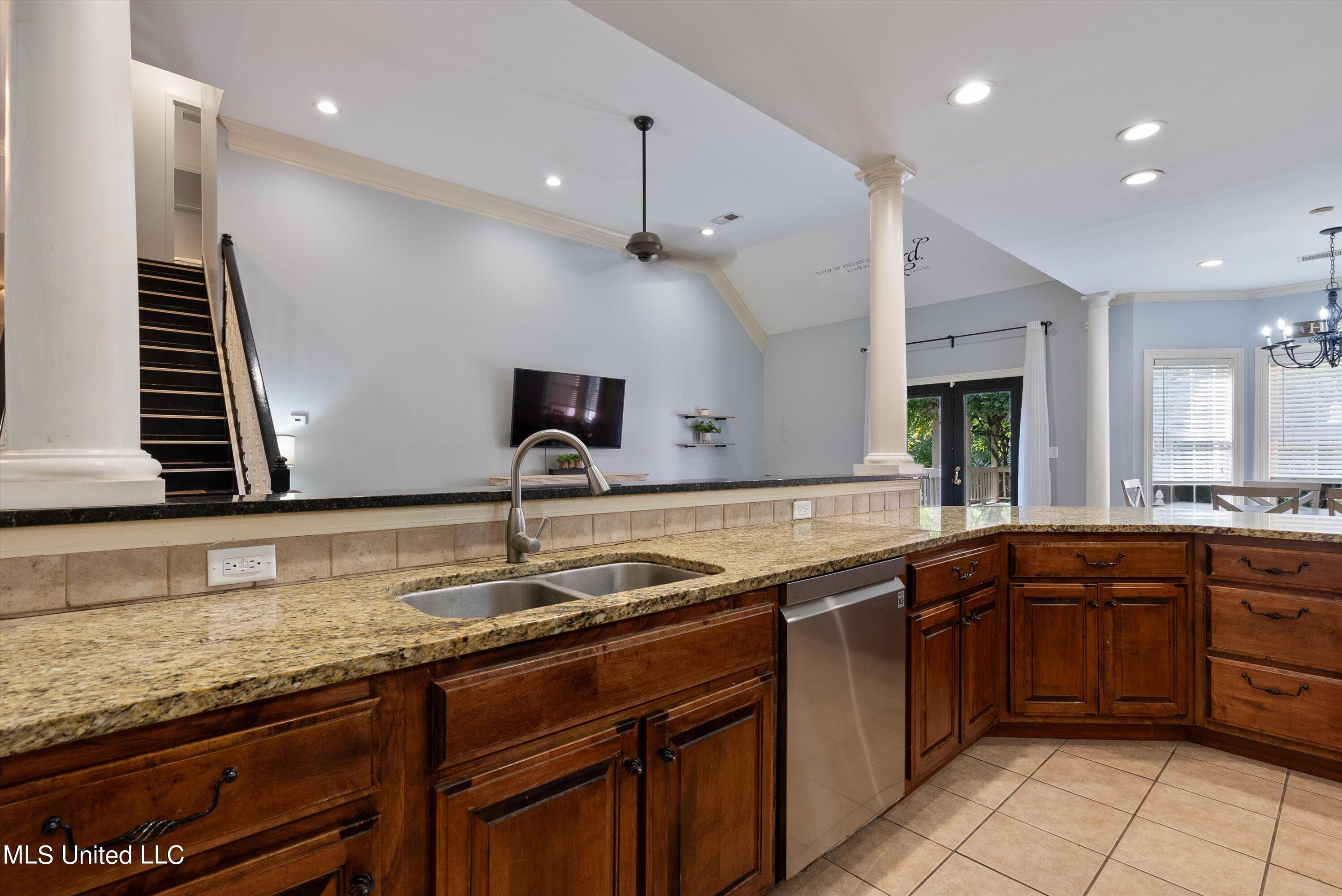3541 J J Ranch Road Senatobia, MS 38668 - Photo 8 of 59 15-DSC04549