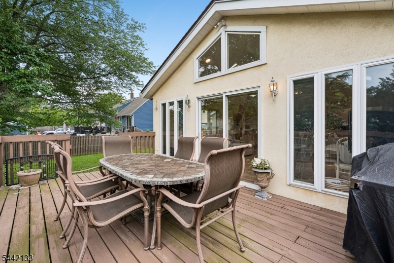 359 Meisel Avenue Springfield, NJ 07081 - Photo 23 of 31