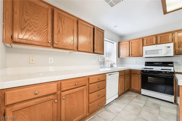 $520,000 | 2199 Kernwood Street, Henderson, NV 89002