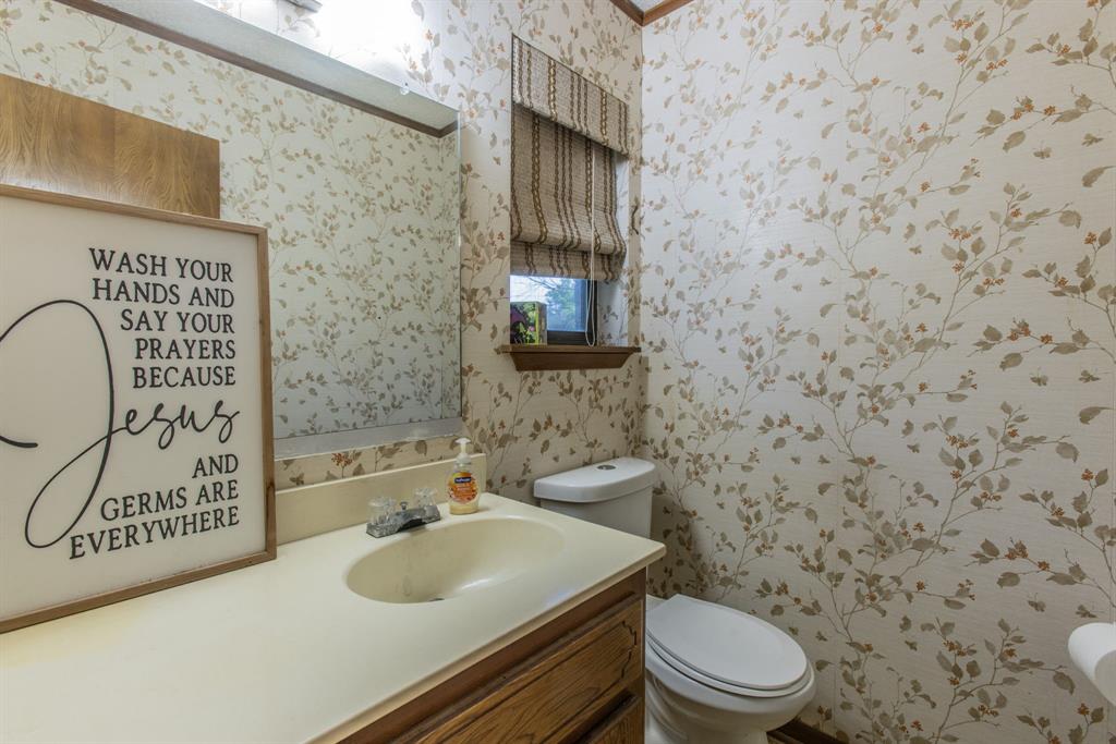 1608 Sunset Road Robinson, TX 76706 - Photo 24 of 36 Mother In Law Suite