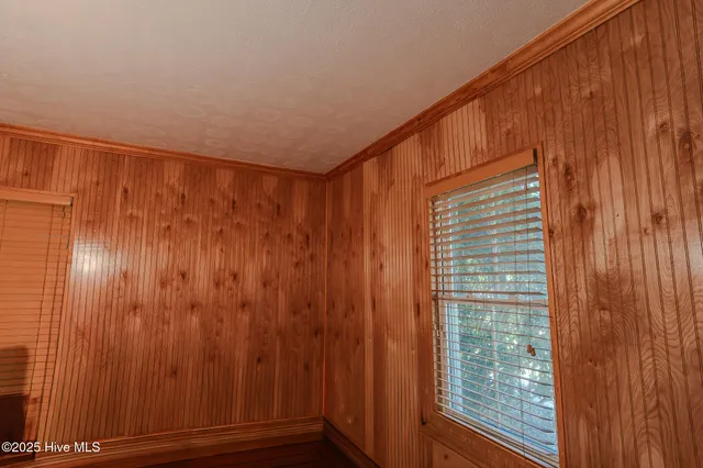 $295,000 | 23 Gum Lumber Road, Aurora, NC 27806