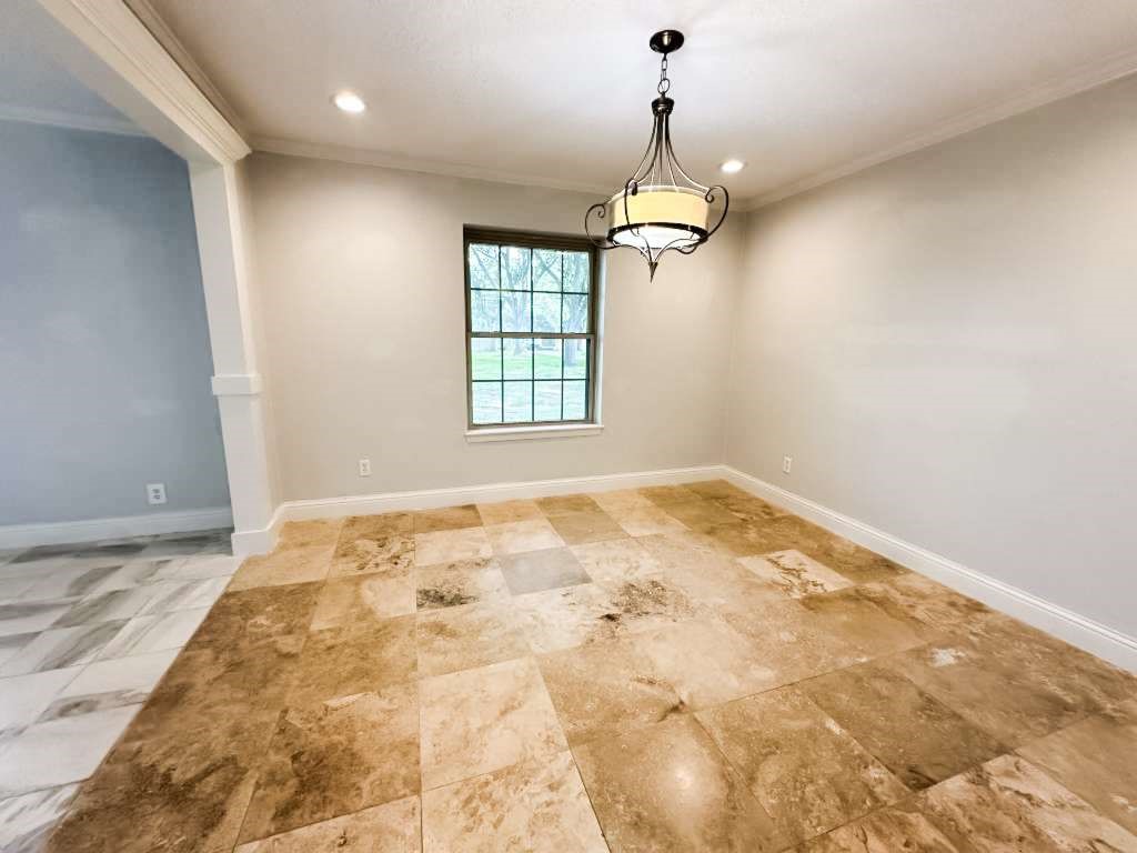 2323 Stevenson Road, Unit CR391 Pearland, TX 77581 - Photo 23 of 46 a view of an empty room with a window