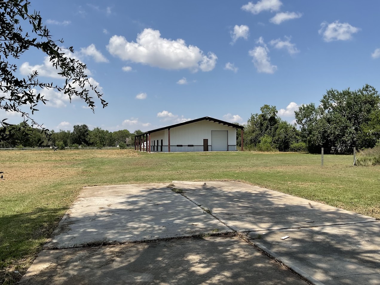 2323 Stevenson Road, Unit CR391 Pearland, TX 77581 - Photo 7 of 46 a view of a lake with a big yard