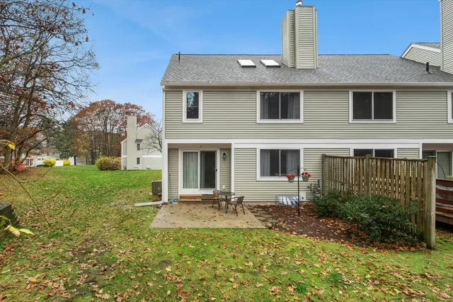$489,900 | 151 Stone Ridge Road, Unit 151, Franklin, MA 02038