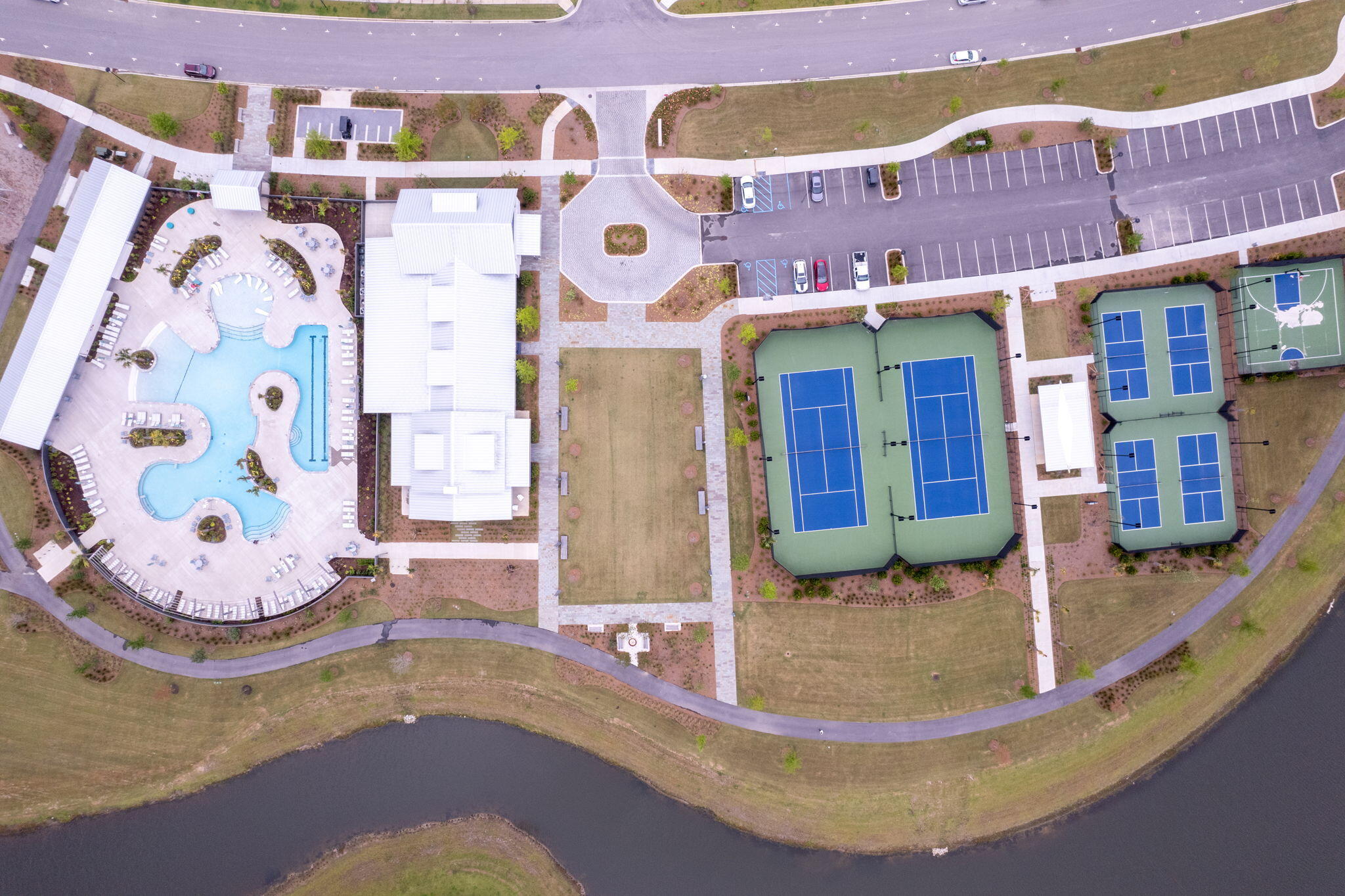 369 Baritone Road Summerville, SC 29486 - Photo 55 of 70 56-web-or-mls-140-midtown-ave