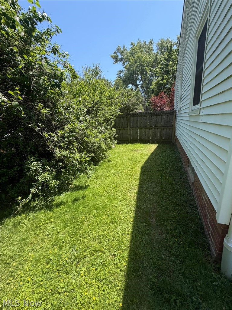5141 Bridgewater Road Lyndhurst, OH 44124 - Photo 38 of 41