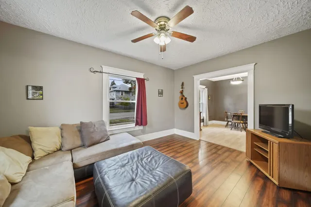 $149,900 | 920 Wildwood Avenue, Jackson, MI 49202