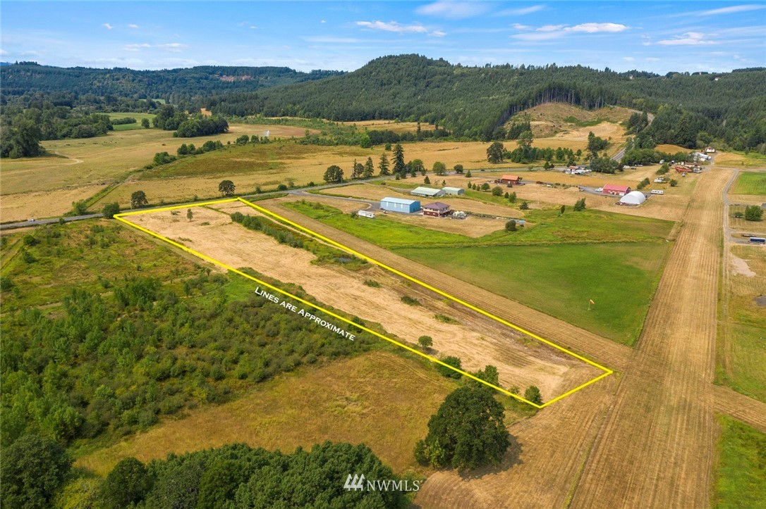 0 Curtis Hill Road Chehalis, WA 98532 - Photo 8 of 24 a view of a lake with a mountain