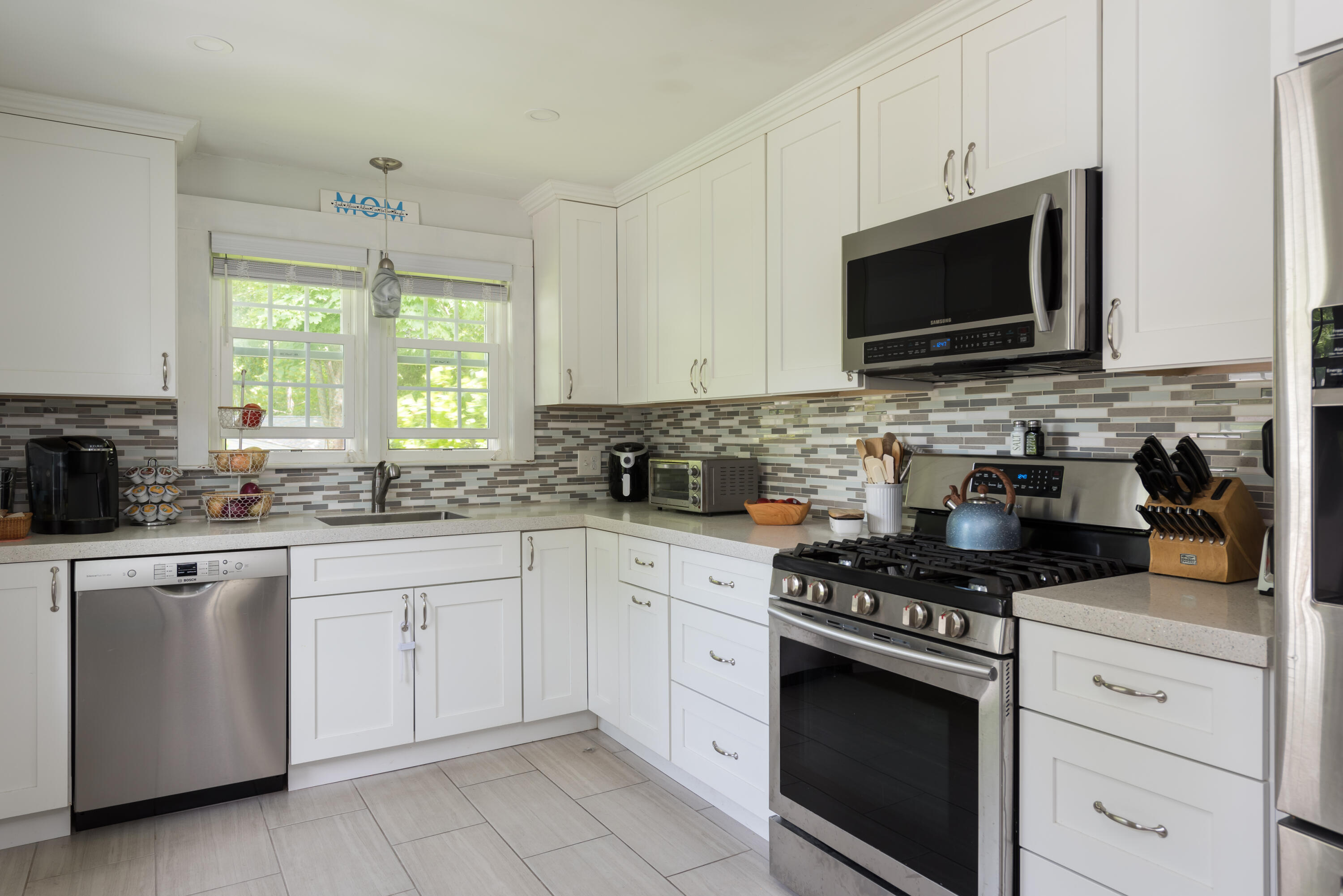 84 River Road Marstons Mills, MA 02648 - Photo 11 of 63 84 River Rd108