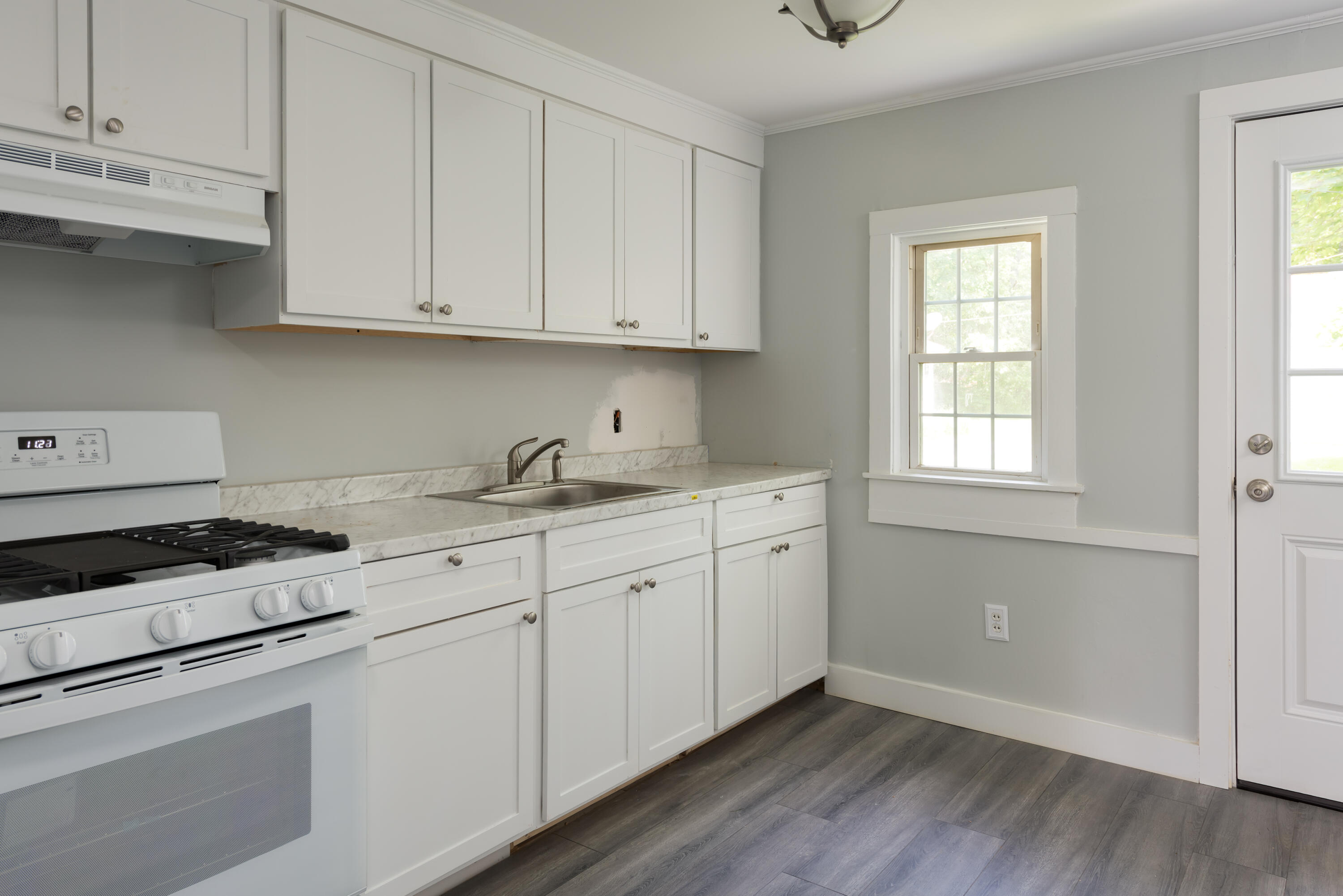 84 River Road Marstons Mills, MA 02648 - Photo 51 of 63 92-94River107