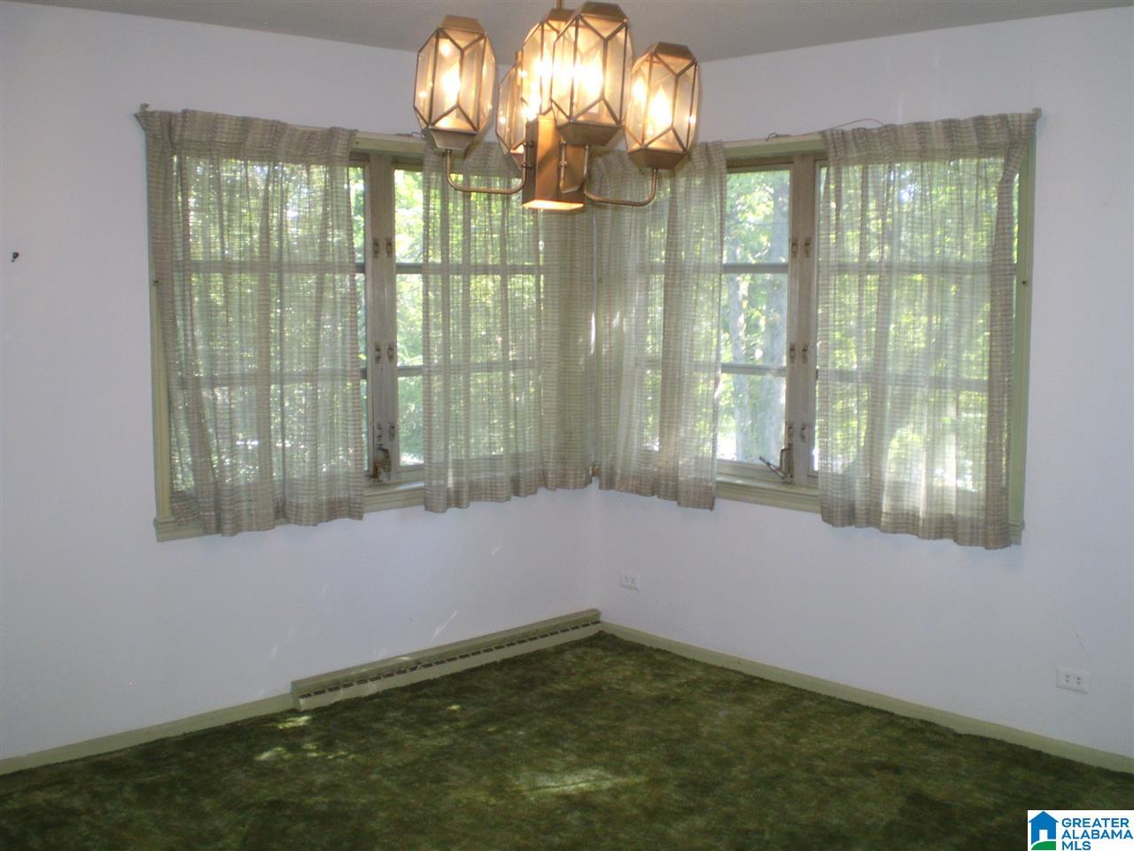 208 26th Avenue Northeast Center Point, AL 35215 - Photo 16 of 50