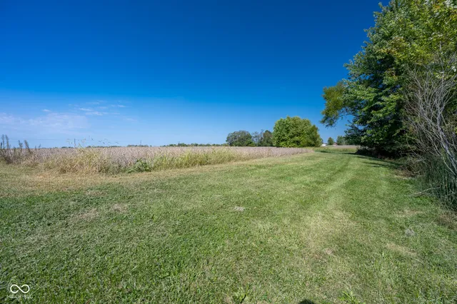 $764,000 | 5383 West County Road 450 South, Coatesville, IN 46121