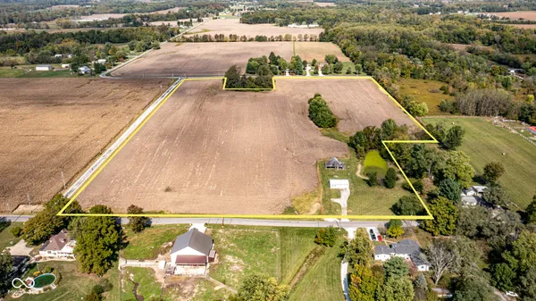 $764,000 | 5383 West County Road 450 South, Coatesville, IN 46121