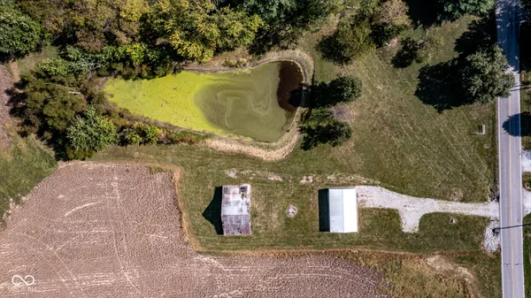 $764,000 | 5383 West County Road 450 South, Coatesville, IN 46121