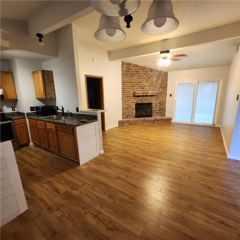 $1,600 | 2673 Camargo Drive, Corpus Christi, TX 78415