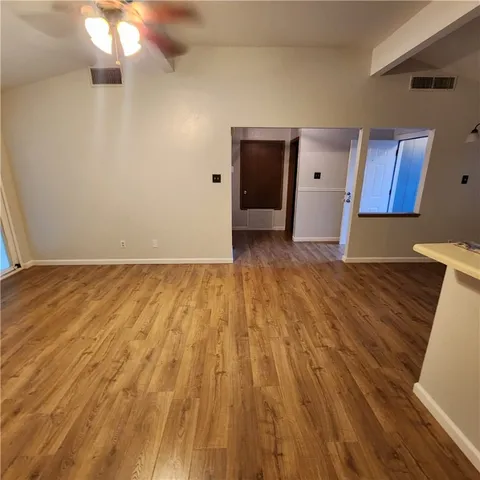 $1,600 | 2673 Camargo Drive, Corpus Christi, TX 78415