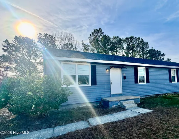 $985 | 314 Starling Street, Jacksonville, NC 28540