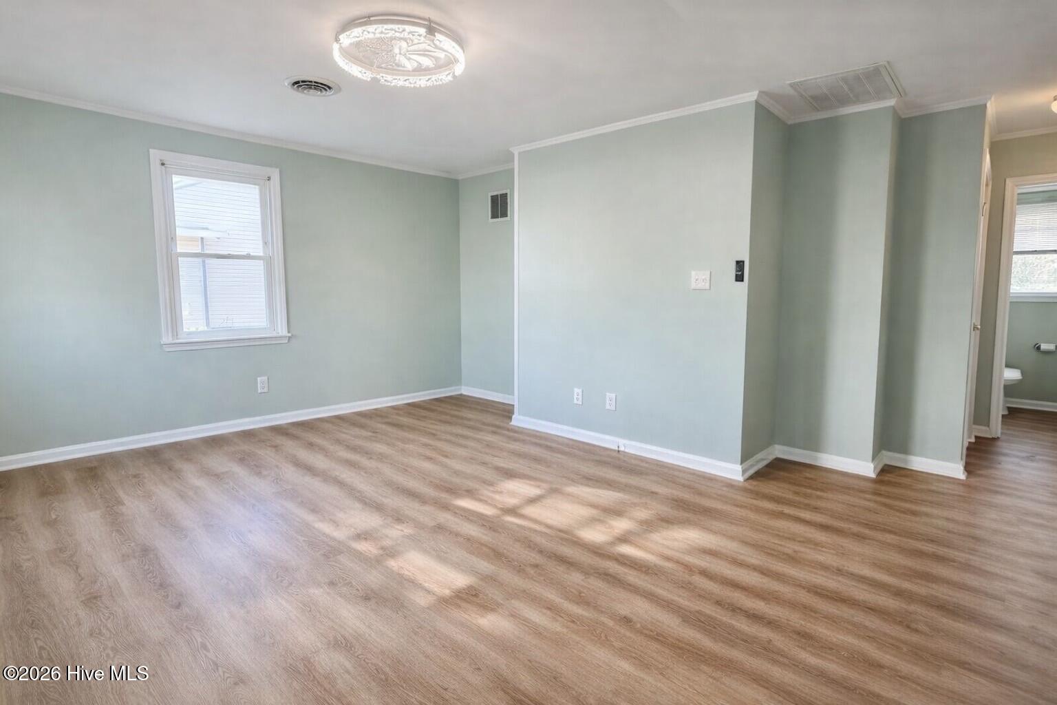 314 Starling Street Jacksonville, NC 28540 - Photo 3 of 9 Image-1 3