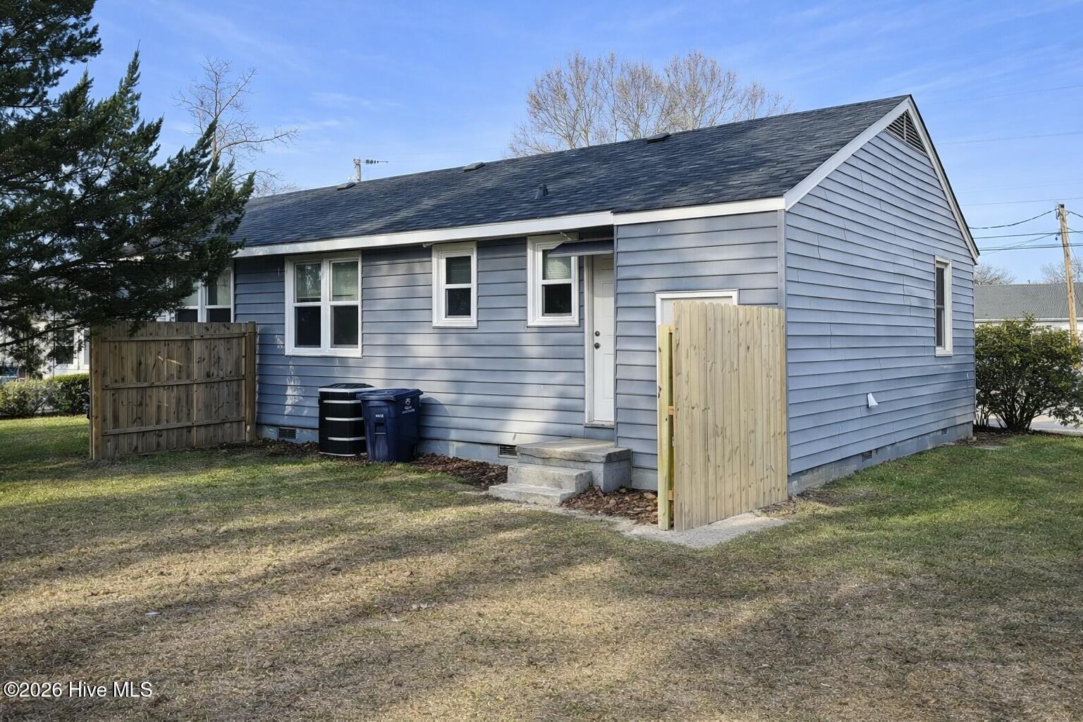 314 Starling Street Jacksonville, NC 28540 - Photo 9 of 9 F4846233-6BB1-4043-80B8-1A1736DA413C 3