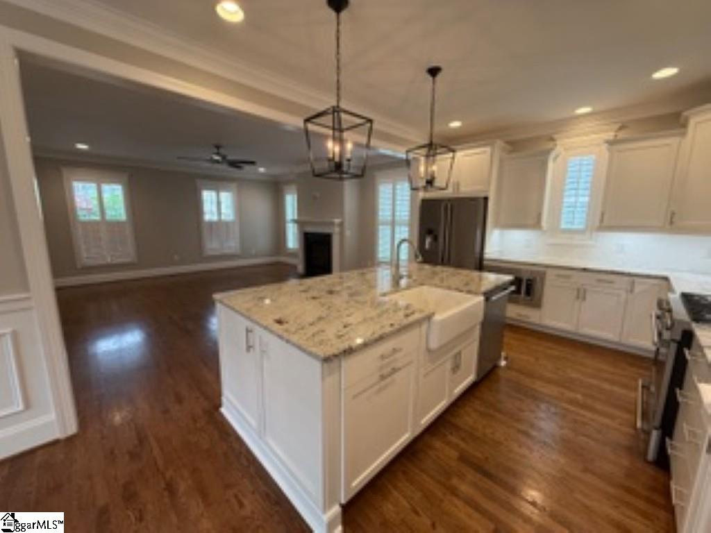 435 Rocky Slope Road Greenville, SC 29607 - Photo 8 of 30