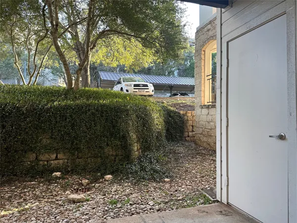 $1,150 | 6000 Shepherd Mountain Cove, Unit 1004, Austin, TX 78730