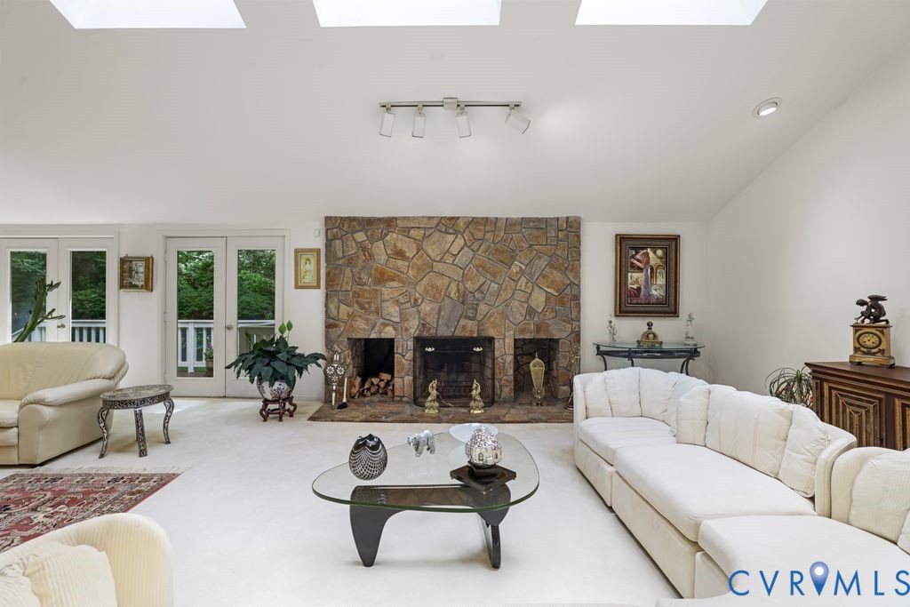 14010 Harbour Pointe Road Midlothian, VA 23112 - Photo 7 of 84