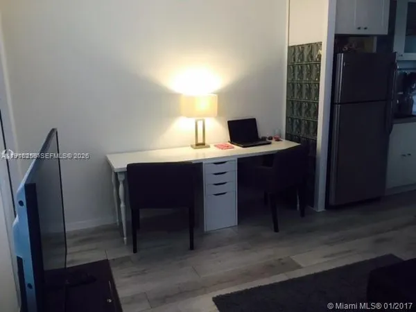 $1,999 | 919 Michigan Avenue, Unit 11, Miami Beach, FL 33139