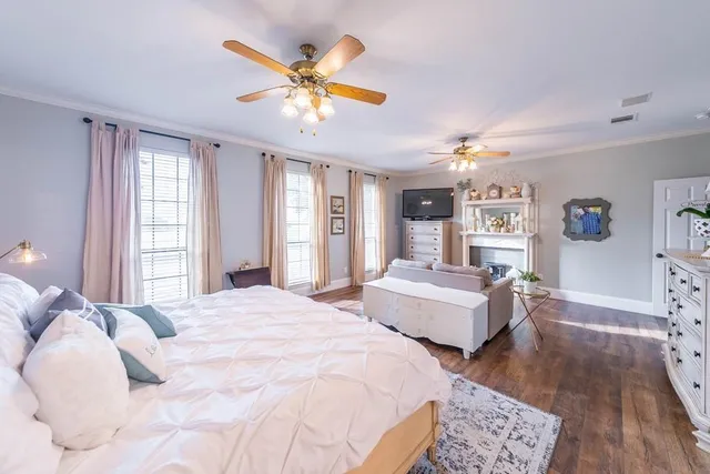 $899,000 | 15181 County Road 4058, Kemp, TX 75143