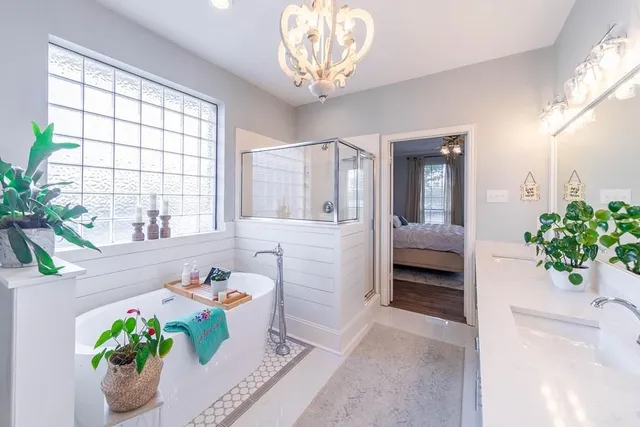 $899,000 | 15181 County Road 4058, Kemp, TX 75143