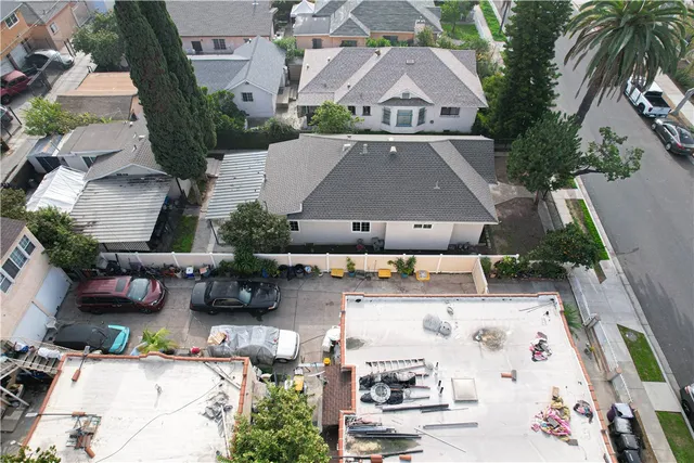 $825,000 | 1450 North Peterson Avenue, Long Beach, CA 90813