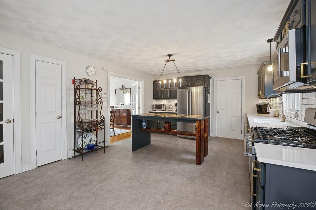 11 Old County Road Salisbury, MA 01952 - Photo 10 of 39 Gallery Image 10