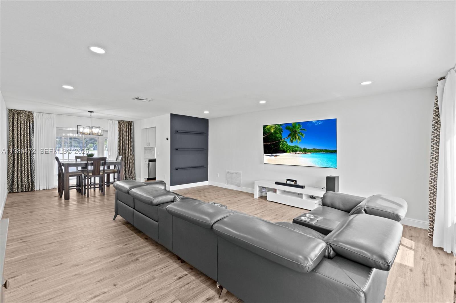 22555 Southwest 56th Avenue Boca Raton, FL 33433 - Photo 3 of 50 Gallery Image 3