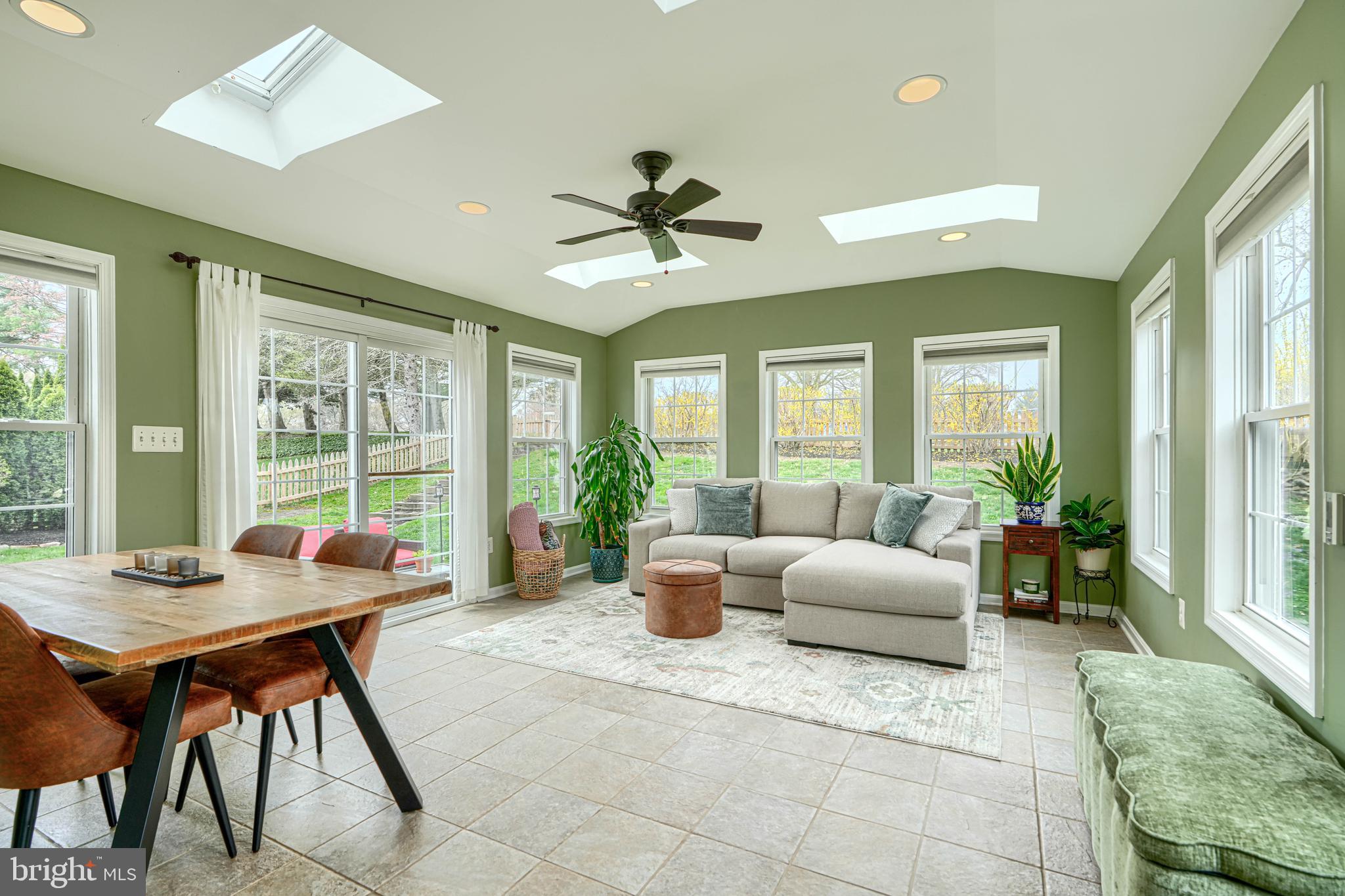 10510 Longbranch Road Cockeysville, MD 21030 - Photo 14 of 44