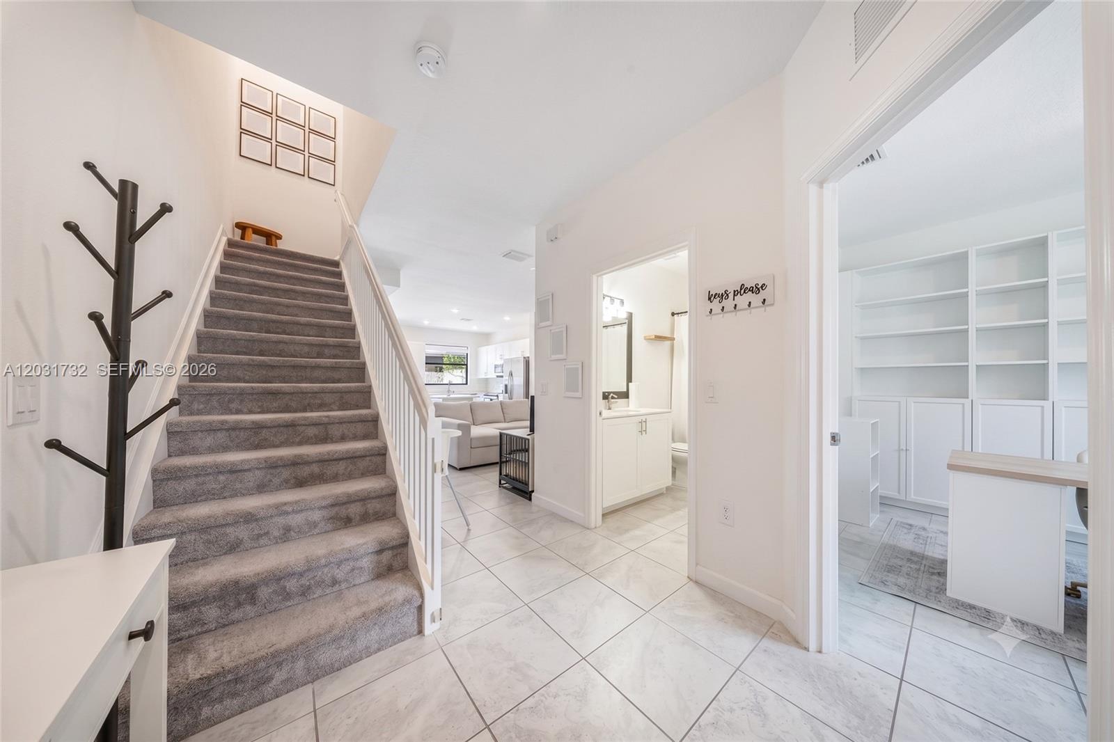 24911 Southwest 112th Place Homestead, FL 33032 - Photo 3 of 41